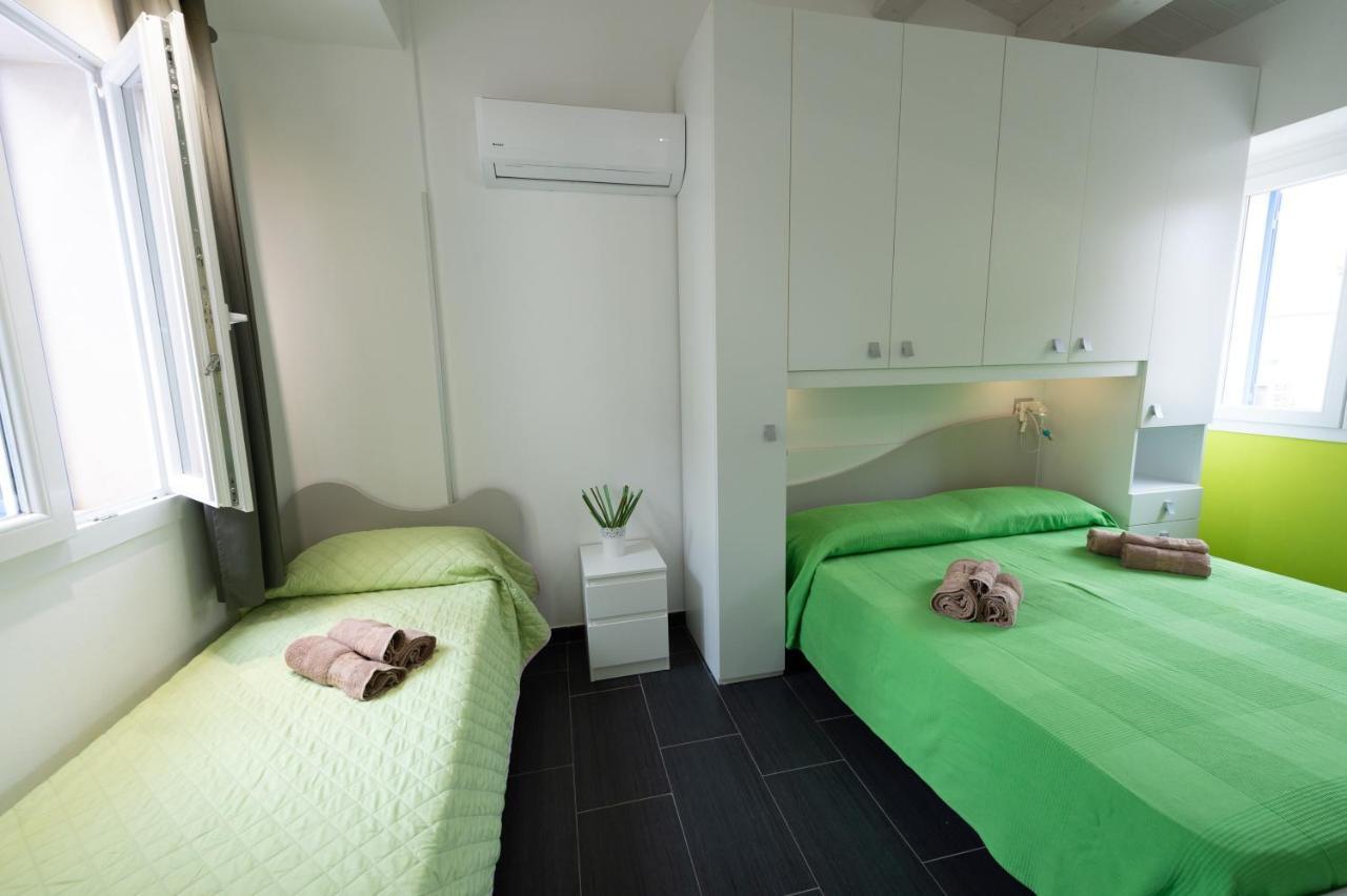 Vacanze A Casa Pozzallo Exteriör bild